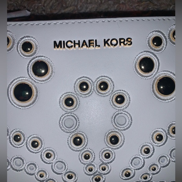 Michael Kors Double Zip Wristlet - Picture 3 of 6